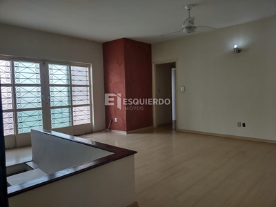 Casa em Jardim Emília, Sorocaba/SP de 280m² 3 quartos à venda por R$ 648.000,00
