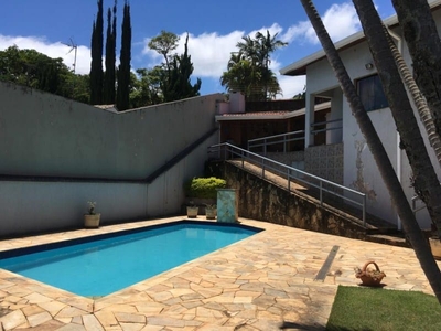 Casa em Jardim Flamboyant-B, Atibaia/SP de 343m² 4 quartos à venda por R$ 1.799.000,00
