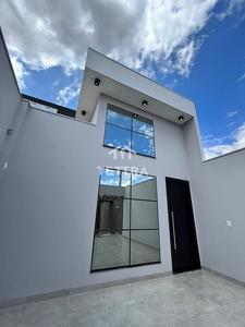 Casa em Jardim Gisela, Toledo/PR de 136m² 3 quartos à venda por R$ 799.000,00