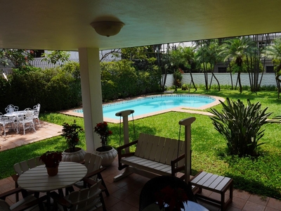 Casa em Jardim Guedala, São Paulo/SP de 572m² 3 quartos à venda por R$ 3.000.000,00 ou para locação R$ 25.000,00/mes