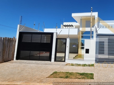 Casa em Jardim Itália, Maringá/PR de 153m² 3 quartos à venda por R$ 849.000,00