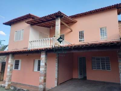 Casa em Jardim Leblon, Belo Horizonte/MG de 360m² 5 quartos à venda por R$ 448.000,00