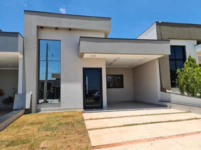 Casa em Jardim Mantova, Indaiatuba/SP de 140m² 3 quartos à venda por R$ 959.000,00