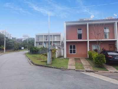 Casa em Jardim Maria Tereza, Cotia/SP de 68m² 2 quartos à venda por R$ 359.000,00