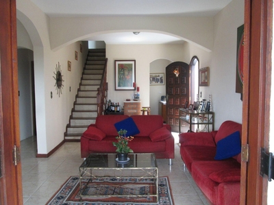 Casa em Jardim Miranda, Cotia/SP de 400m² 4 quartos à venda por R$ 478.000,00