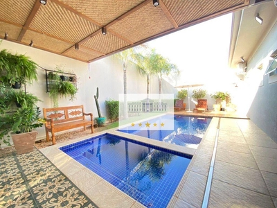 Casa em Jardim Nova Yorque, Araçatuba/SP de 256m² 3 quartos à venda por R$ 1.649.000,00