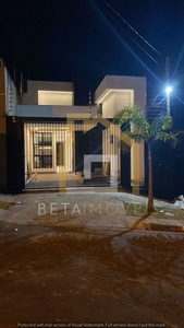 Casa em Jardim Novo Horizonte, Maringá/PR de 200m² 3 quartos à venda por R$ 759.000,00