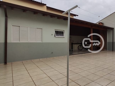 Casa em Jardim Portugal, Rio Claro/SP de 182m² 3 quartos à venda por R$ 649.000,00
