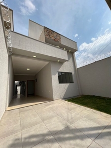 Casa em Jardim Presidente, Goiânia/GO de 105m² 3 quartos à venda por R$ 394.000,00