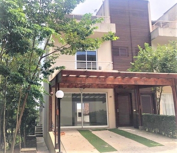 Casa em Jardim Rebelato, Cotia/SP de 164m² 4 quartos à venda por R$ 749.000,00