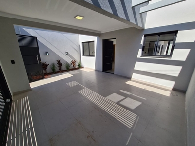 Casa em Jardim Residencial Nova Veneza, Indaiatuba/SP de 105m² 3 quartos à venda por R$ 639.000,00