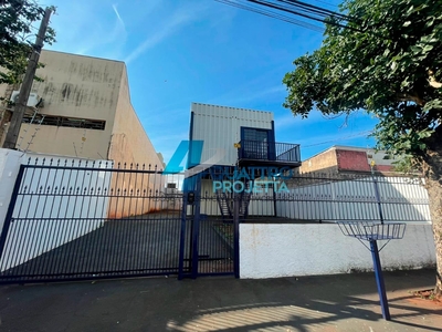 Casa em Jardim Roveri, Londrina/PR de 195m² 1 quartos à venda por R$ 489.000,00 ou para locação R$ 2.500,00/mes