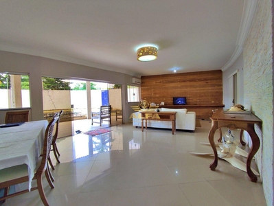 Casa em Jardim Virgínia, Guarujá/SP de 186m² 3 quartos à venda por R$ 849.000,00