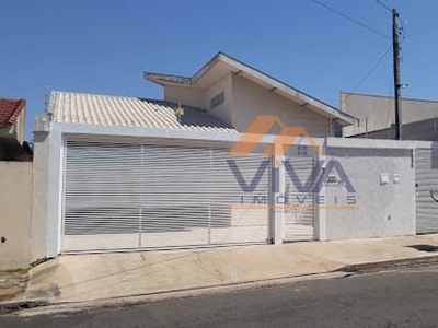 Casa em Jardim Vitória, Marília/SP de 10m² 3 quartos à venda por R$ 499.000,00