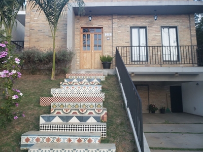 Casa em Jatobá, Vargem Grande Paulista/SP de 170m² 3 quartos à venda por R$ 949.000,00