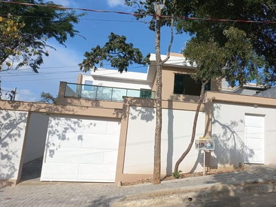 Casa em Joá, Lagoa Santa/MG de 195m² 3 quartos à venda por R$ 1.079.000,00