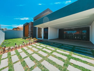 Casa em Joá, Lagoa Santa/MG de 200m² 3 quartos à venda por R$ 1.289.000,00