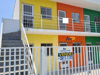 Casa em Laranjal, São Gonçalo/RJ de 32m² 1 quartos à venda por R$ 114.000,00