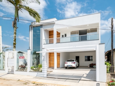 Casa em Lídia Duarte, Camboriú/SC de 283m² 3 quartos à venda por R$ 1.699.000,00