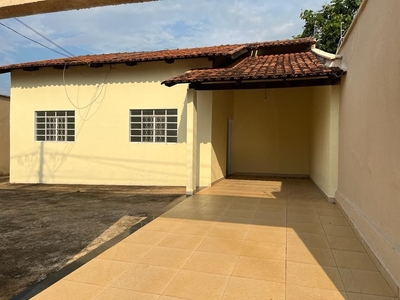 Casa em Mansões Paraíso, Aparecida de Goiânia/GO de 115m² 3 quartos à venda por R$ 339.000,00
