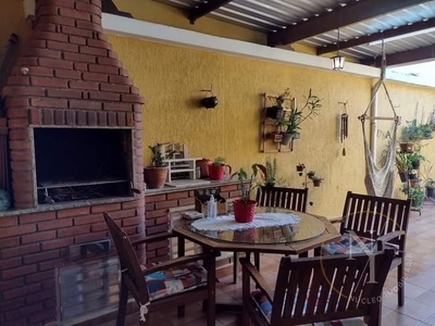 Casa em Maranhão, São Paulo/SP de 240m² 3 quartos à venda por R$ 794.000,00