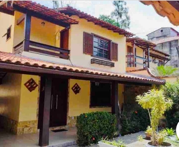 Casa em Maria Paula, Niterói/RJ de 200m² 4 quartos à venda por R$ 749.000,00