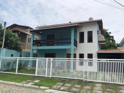Casa em Maria Paula, Niterói/RJ de 250m² 4 quartos à venda por R$ 779.000,00