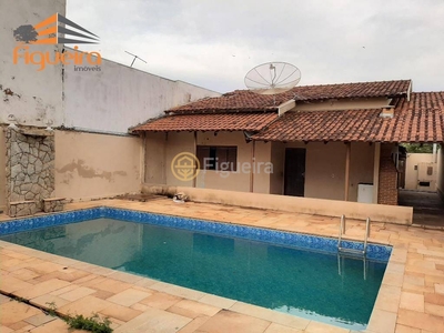 Casa em Marília, Barretos/SP de 196m² 4 quartos à venda por R$ 379.000,00