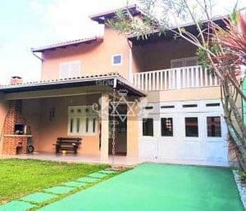 Casa em Martim de Sá, Caraguatatuba/SP de 150m² 5 quartos à venda por R$ 699.000,00