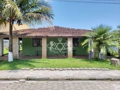 Casa em Massaguaçu, Caraguatatuba/SP de 280m² 3 quartos à venda por R$ 749.000,00