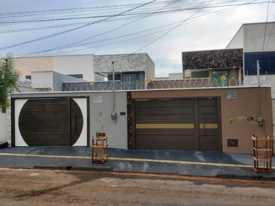 Casa em Moinho dos Ventos, Goiânia/GO de 116m² 3 quartos à venda por R$ 449.000,00