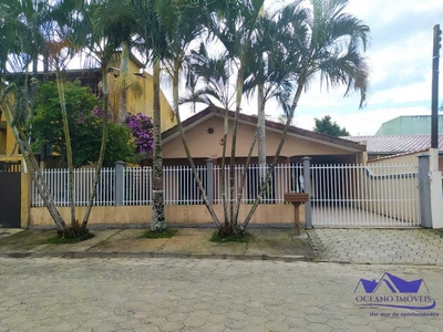 Casa em Nereidas, Guaratuba/PR de 190m² 3 quartos à venda por R$ 549.000,00