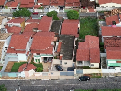 Casa em Nova Parnamirim, Parnamirim/RN de 150m² 2 quartos à venda por R$ 258.000,00