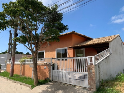 Casa em Ogiva, Cabo Frio/RJ de 122m² 3 quartos à venda por R$ 519.000,00