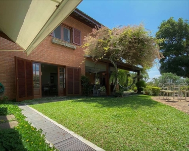 Casa em Palos Verdes, Carapicuíba/SP de 410m² 4 quartos à venda por R$ 2.689.000,00