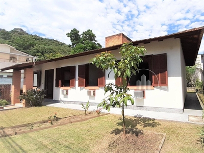 Casa em Pantanal, Florianópolis/SC de 169m² 4 quartos à venda por R$ 959.000,00