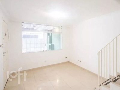 Casa em Parque Colonial, São Paulo/SP de 131m² 4 quartos à venda por R$ 829.000,00