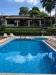 Casa em Parque Primavera, Carapicuíba/SP de 455m² 3 quartos à venda por R$ 2.699.000,00