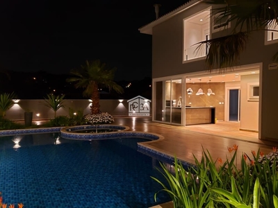 Casa em Parque Residencial Itapeti, Mogi das Cruzes/SP de 376m² 4 quartos à venda por R$ 3.299.000,00
