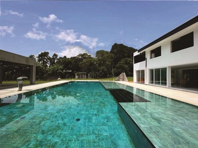 Casa em Parque Silvino Pereira, Cotia/SP de 1100m² 5 quartos à venda por R$ 6.499.000,00