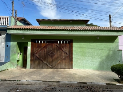 Casa em Parque São George, Cotia/SP de 250m² 3 quartos à venda por R$ 679.000,00