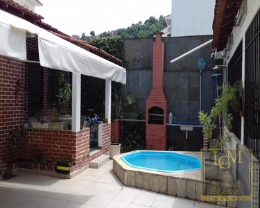 Casa em Pe Pequeno, Niterói/RJ de 170m² 4 quartos à venda por R$ 1.099.000,00