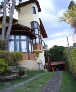 Casa em Pendotiba, Niterói/RJ de 320m² 4 quartos à venda por R$ 629.000,00