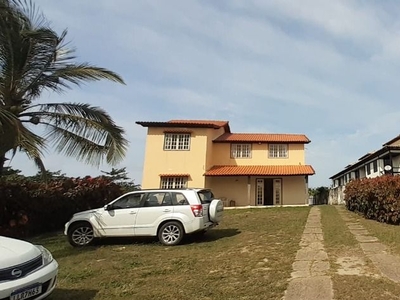 Casa em Peró, Cabo Frio/RJ de 300m² 8 quartos à venda por R$ 1.799.000,00
