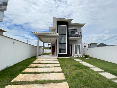 Casa em Pindobas, Maricá/RJ de 99m² 2 quartos à venda por R$ 399.000,00