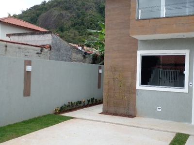 Casa em Piratininga, Niterói/RJ de 124m² 3 quartos à venda por R$ 779.000,00