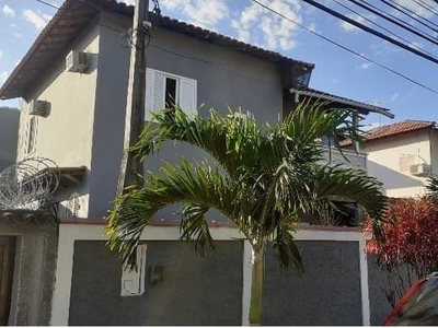 Casa em Piratininga, Niterói/RJ de 140m² 3 quartos à venda por R$ 519.000,00