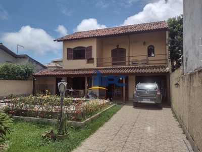 Casa em Piratininga, Niterói/RJ de 230m² 4 quartos à venda por R$ 979.000,00