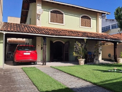 Casa em Piratininga, Niterói/RJ de 231m² 5 quartos à venda por R$ 1.079.000,00