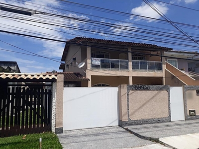 Casa em Piratininga, Niterói/RJ de 240m² 5 quartos à venda por R$ 649.000,00